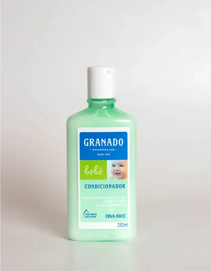 4a5940e9ed3358947ea8df745ef8dd1a.webp Granado Bebê Condicionador Erva-Doce 250Ml - Imagem 1